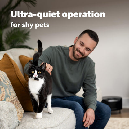 Automatic Wet Food Feeder with Refrigerated Storage
